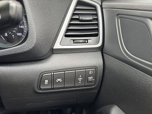 Hyundai Tucson thumbnail