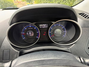 Hyundai IX35 thumbnail