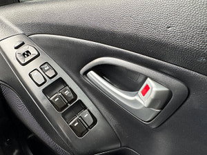 Hyundai IX35 thumbnail
