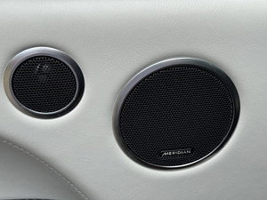 Land Rover Range Rover Sport thumbnail