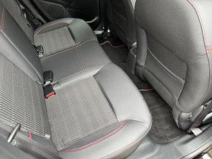 Peugeot 208 thumbnail