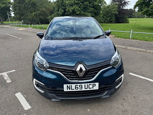 Renault Captur thumbnail