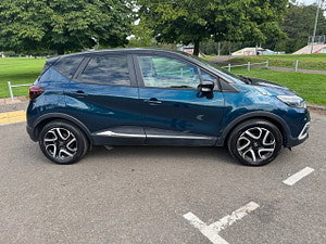 Renault Captur thumbnail