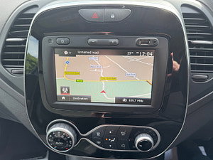 Renault Captur thumbnail
