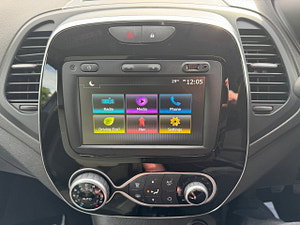 Renault Captur thumbnail