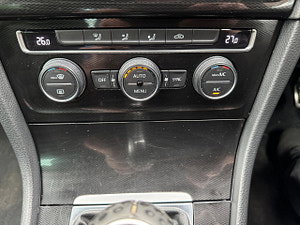 Volkswagen Golf thumbnail