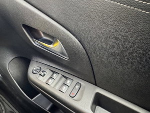 Vauxhall Corsa thumbnail