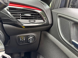 Vauxhall Corsa thumbnail