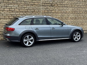Audi A4 allroad thumbnail