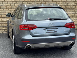Audi A4 allroad thumbnail