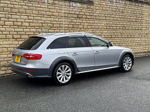 Audi A4 allroad thumbnail