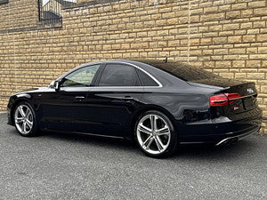 Audi S8 thumbnail