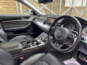 Audi S8 thumbnail
