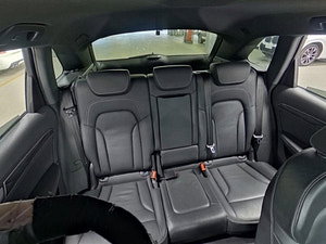 Audi SQ5 thumbnail