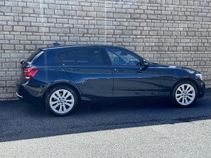 BMW 1 Series thumbnail