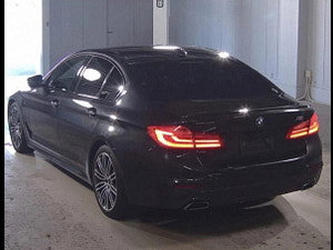 BMW 5 Series thumbnail