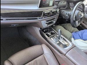 BMW 7 Series thumbnail