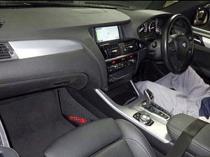 BMW X4 thumbnail