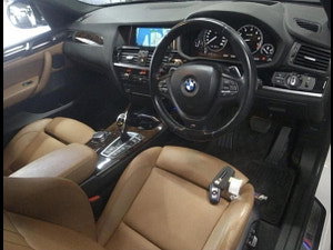 BMW X4 thumbnail