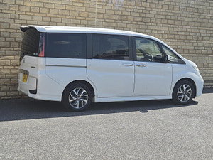Honda Stepwagon thumbnail
