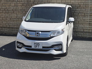 Honda Stepwagon thumbnail