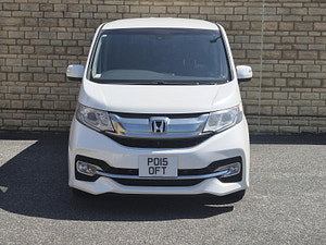 Honda Stepwagon thumbnail