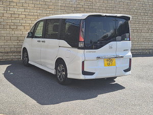 Honda Stepwagon thumbnail