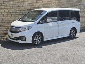 Honda Stepwagon thumbnail