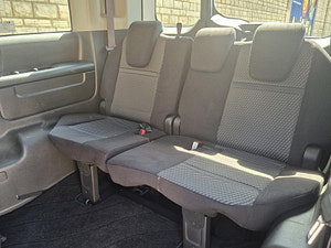Honda Stepwagon thumbnail