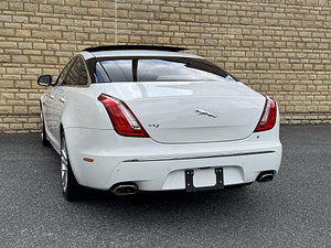 Jaguar XJ thumbnail