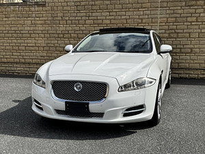 Jaguar XJ thumbnail