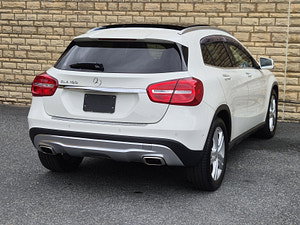 Mercedes-Benz GLA thumbnail
