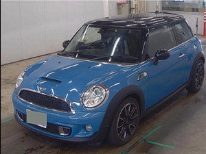MINI Cooper S thumbnail