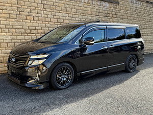 Nissan Elgrand thumbnail