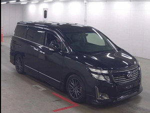 Nissan Elgrand thumbnail