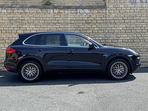 Porsche Cayenne thumbnail