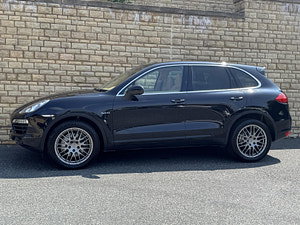 Porsche Cayenne thumbnail
