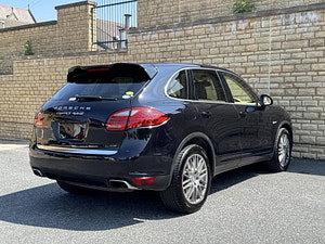 Porsche Cayenne thumbnail