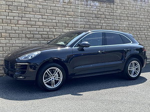Porsche Macan thumbnail
