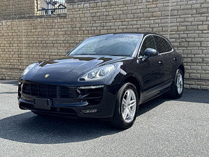 Porsche Macan thumbnail