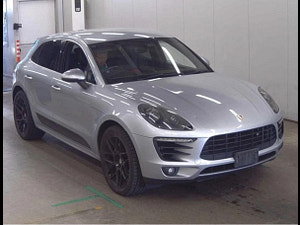 Porsche Macan thumbnail