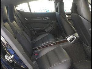 Porsche Panamera thumbnail