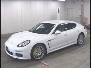Porsche Panamera thumbnail
