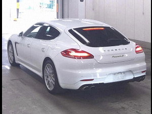 Porsche Panamera thumbnail
