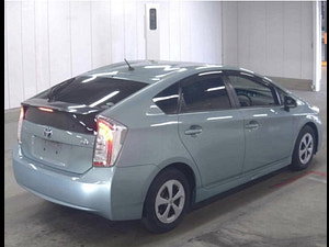 Toyota Prius thumbnail