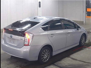 Toyota Prius thumbnail