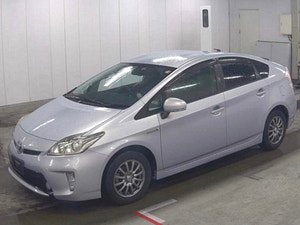 Toyota Prius thumbnail