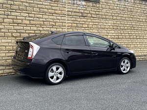 Toyota Prius thumbnail