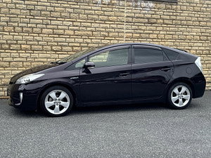 Toyota Prius thumbnail