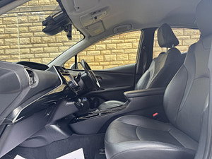 Toyota Prius thumbnail